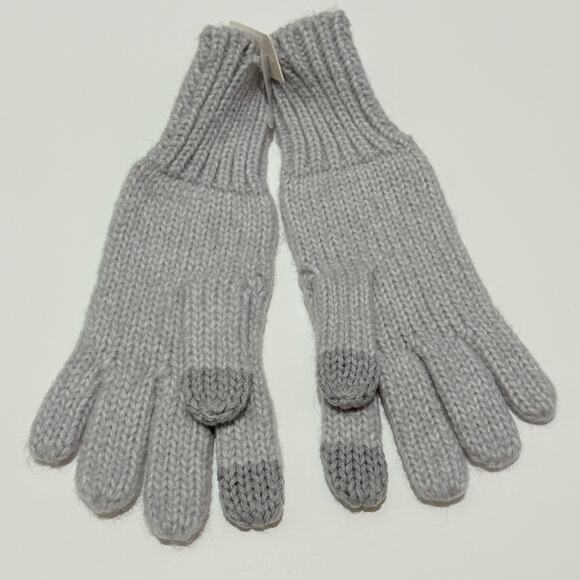Aerie TouchPoint Gloves Patent #8528117 Gray Winter Gloves for Touchscreen Use - Picture 2 of 4